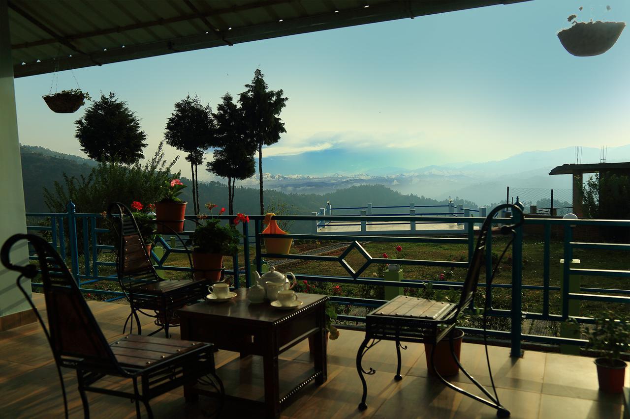 Chirping Orchard, Mukteshwar Bed & Breakfast Exterior photo